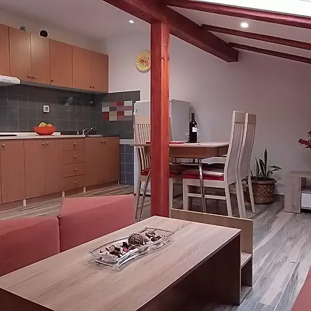 Cajt Apartmán